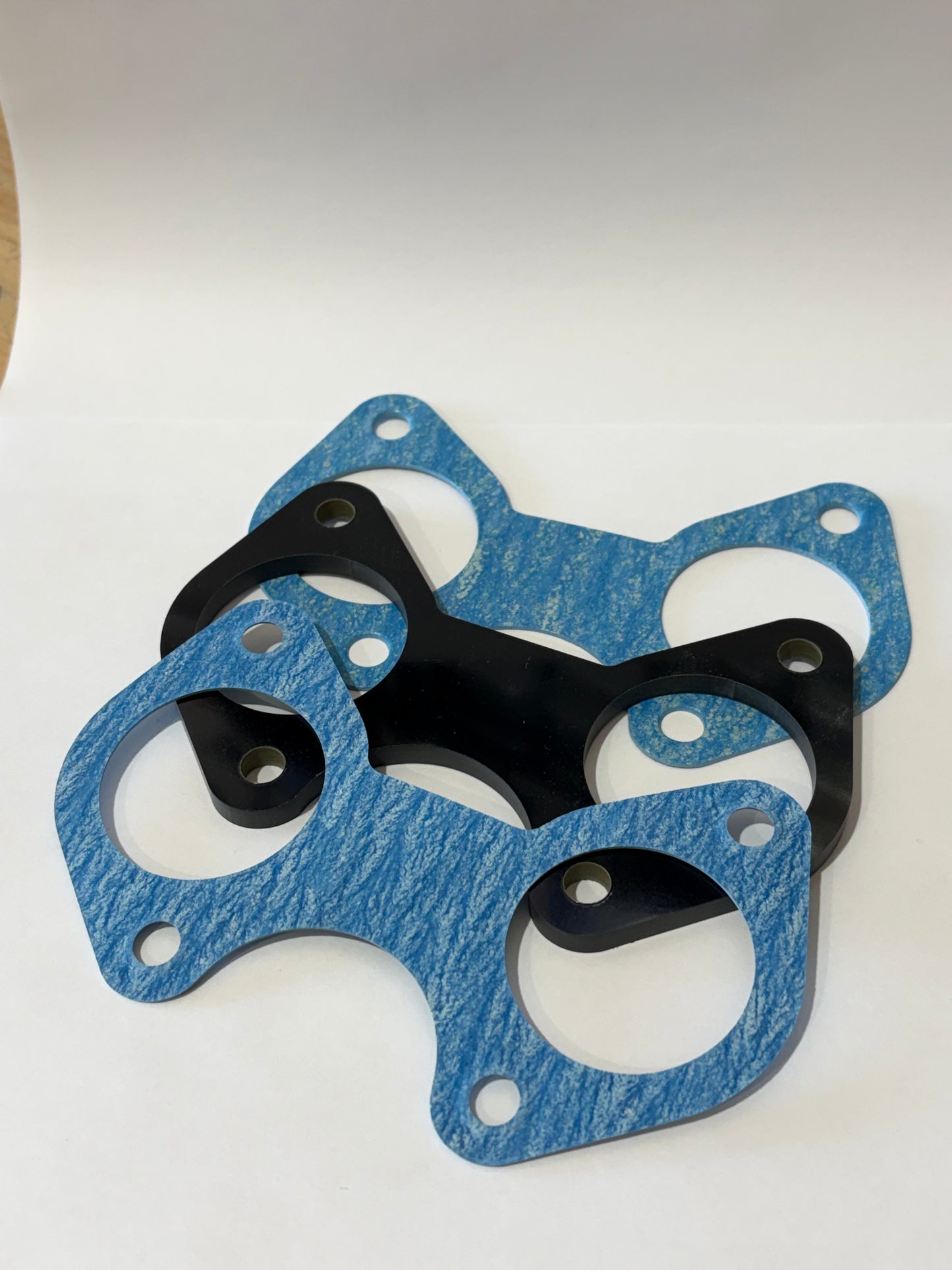Carburetor insulator