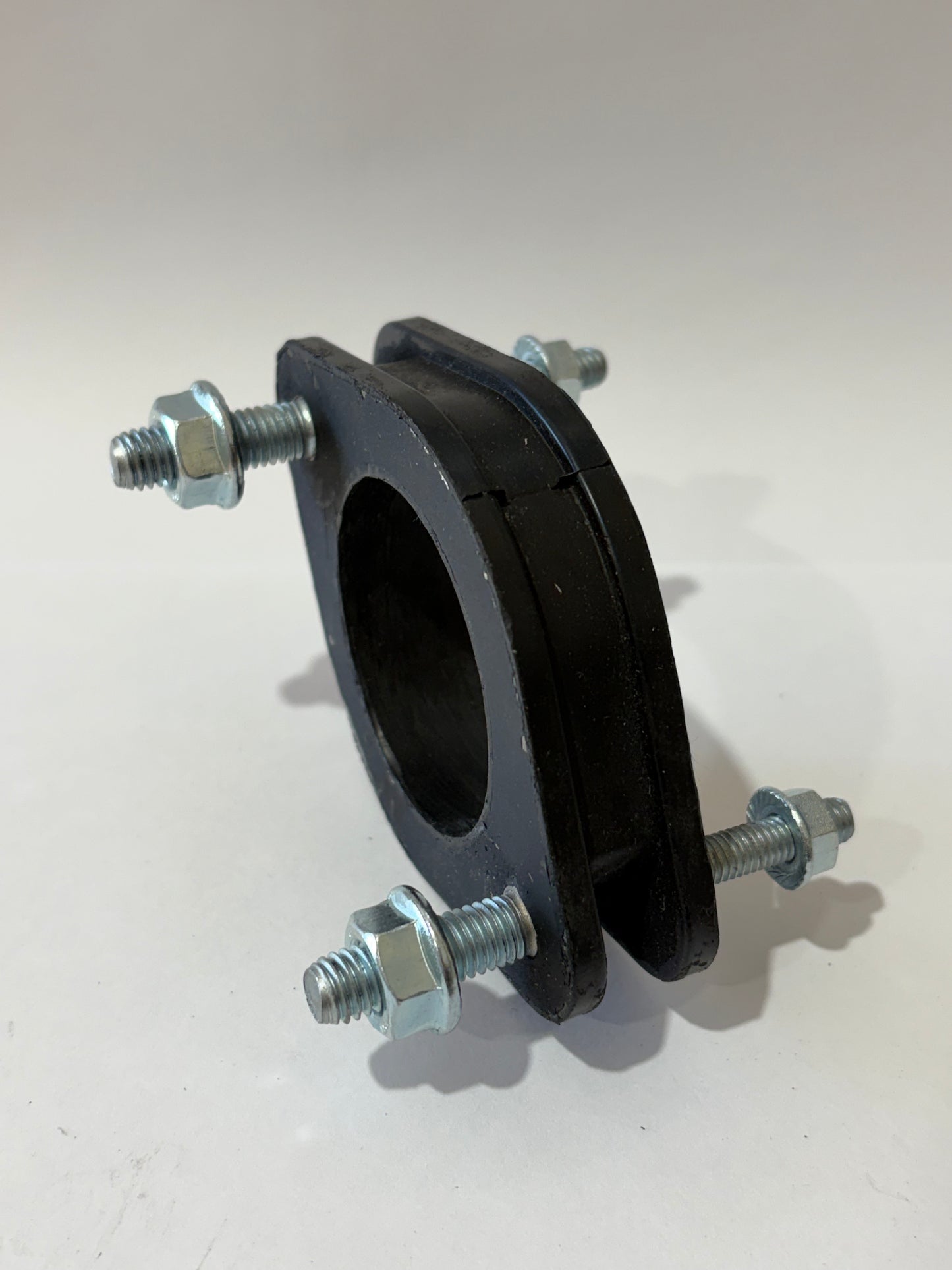 Competition rubber isolator