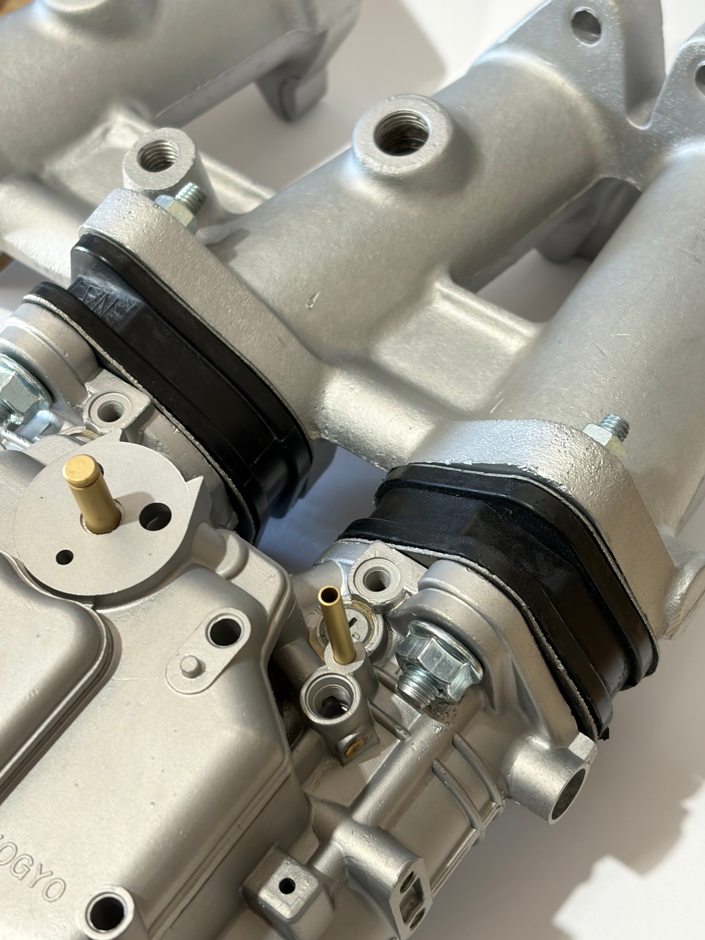 Competition rubber isolator